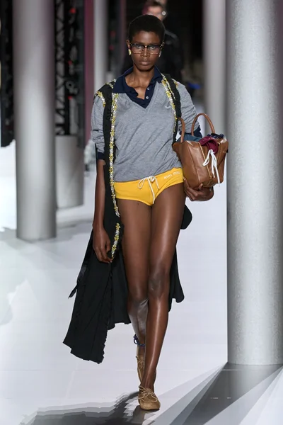 Look 34